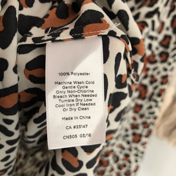 Talbots Cheetah/Leopard Print Button Blouse - Picture 5 of 6